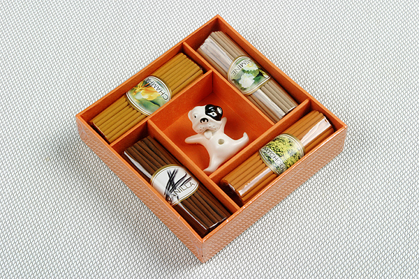 Image of Incense stick and holder (animal) in box