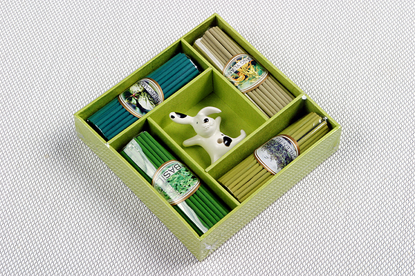 Image of Incense stick and holder (animal) in box